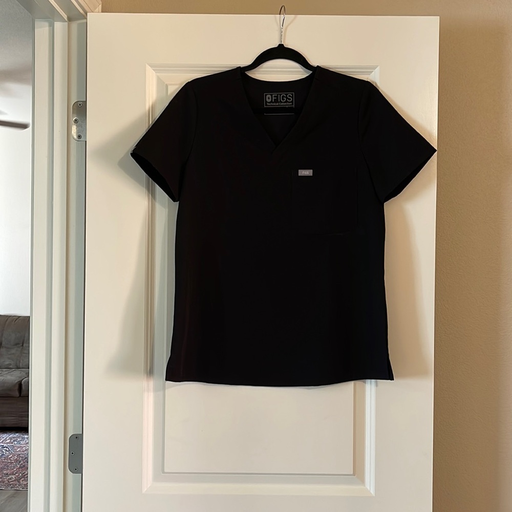 Figs Catarina One Pocket Scrub Top